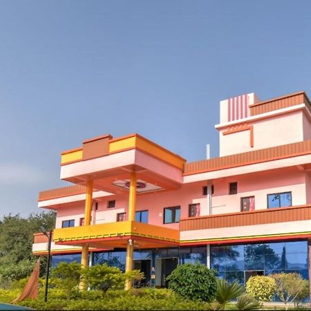 Hotel Nisarg Lodging And Restaurant Evrengabad Dış mekan fotoğraf