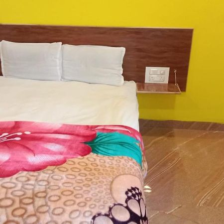 Hotel Nisarg Lodging And Restaurant Evrengabad Dış mekan fotoğraf