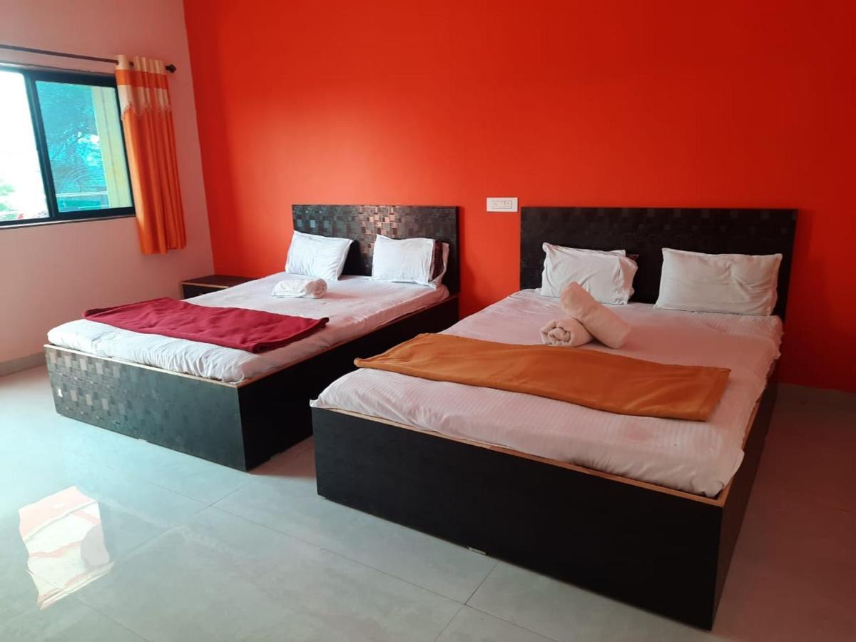 Hotel Nisarg Lodging And Restaurant Evrengabad Dış mekan fotoğraf