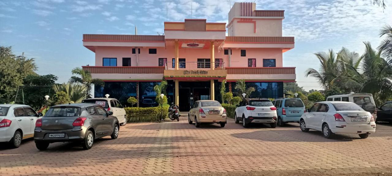 Hotel Nisarg Lodging And Restaurant Evrengabad Dış mekan fotoğraf