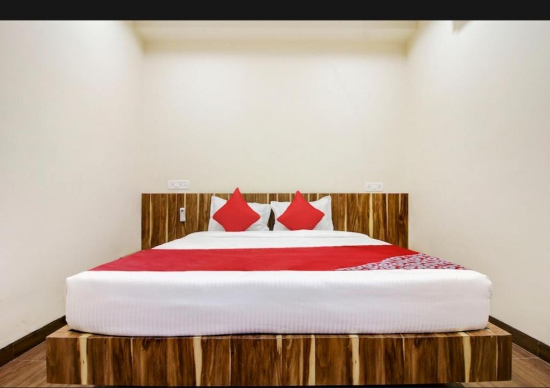 Hotel Nisarg Lodging And Restaurant Evrengabad Dış mekan fotoğraf