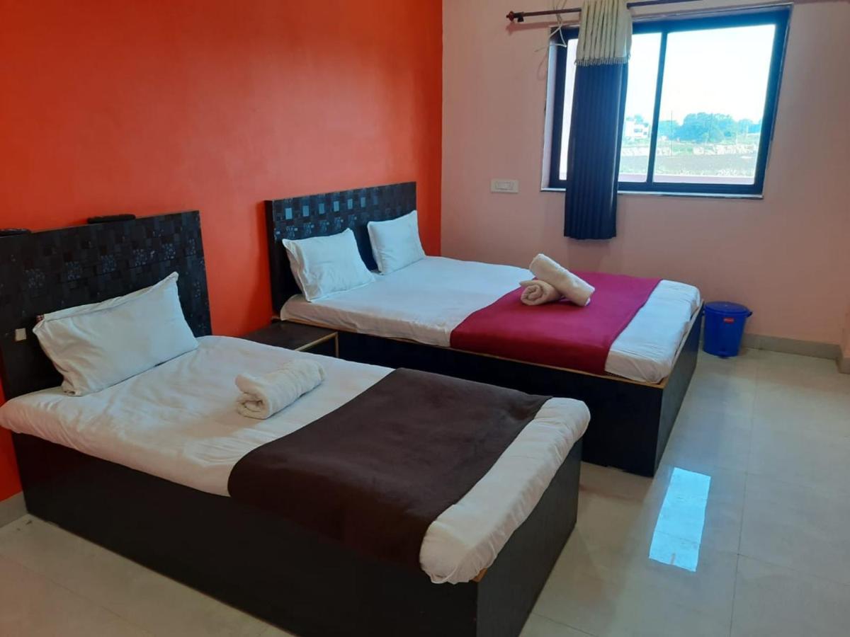 Hotel Nisarg Lodging And Restaurant Evrengabad Dış mekan fotoğraf