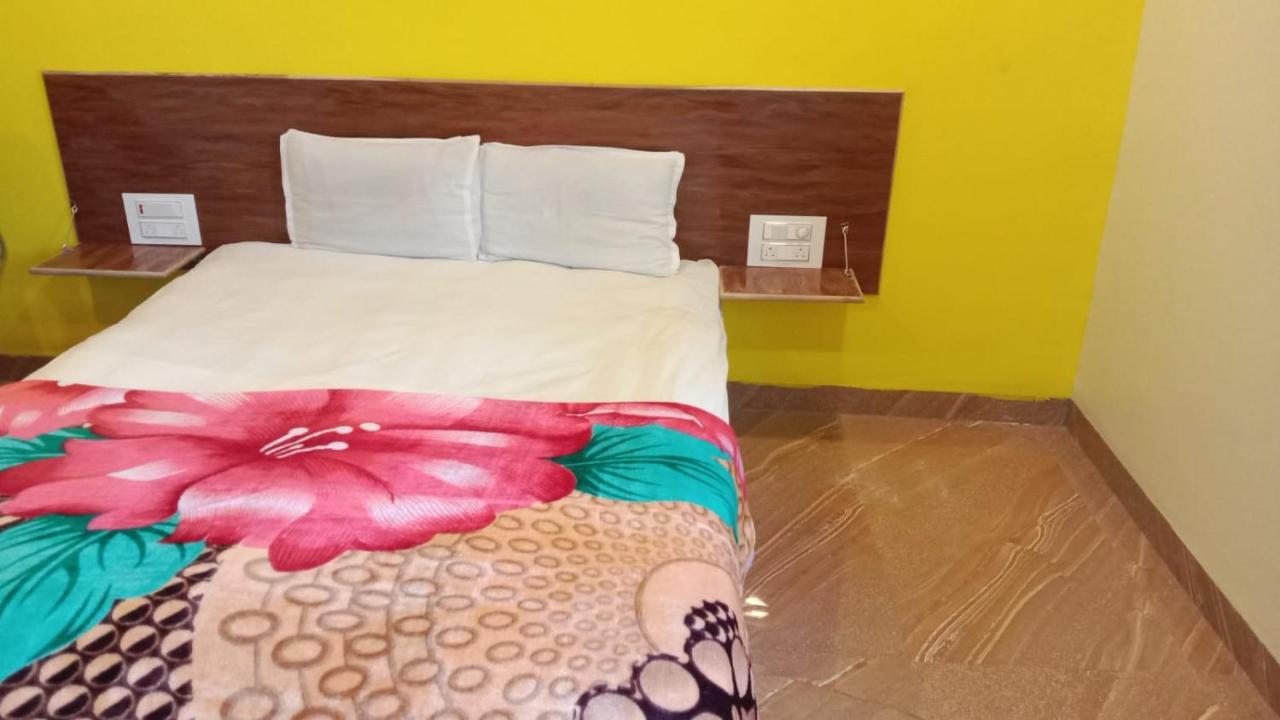 Hotel Nisarg Lodging And Restaurant Evrengabad Dış mekan fotoğraf
